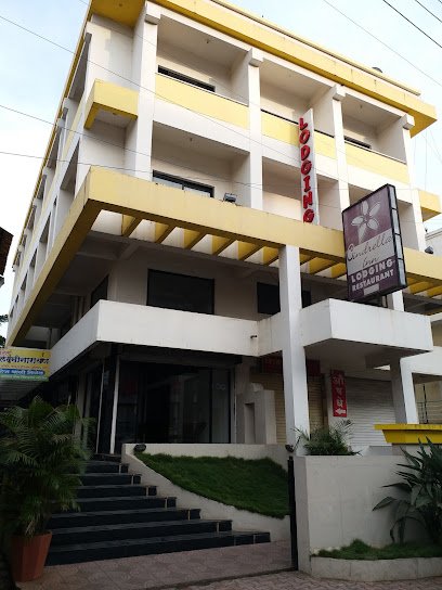 सातारा ग्रँड हॉटेल