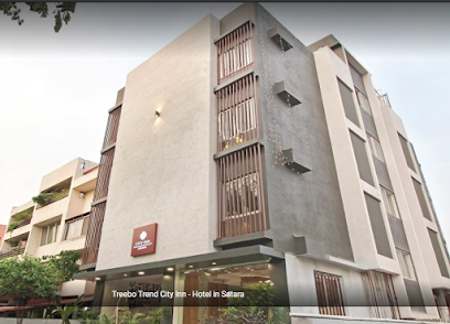 सातारा ग्रँड हॉटेल