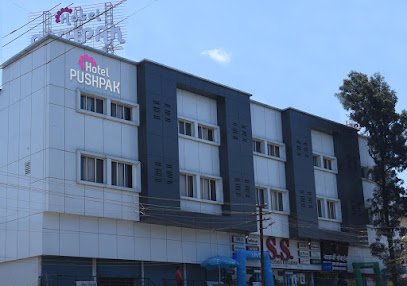 सातारा ग्रँड हॉटेल